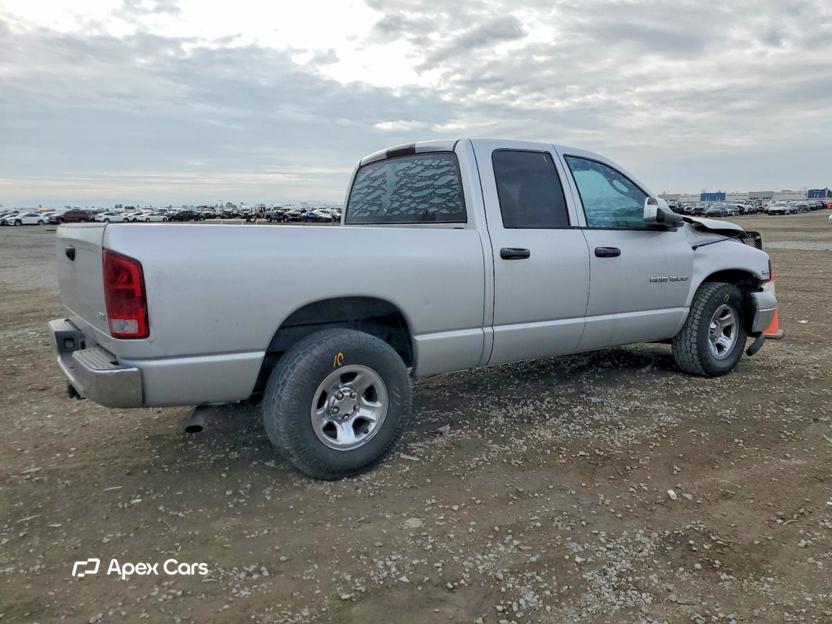 Dodge RAM 2004