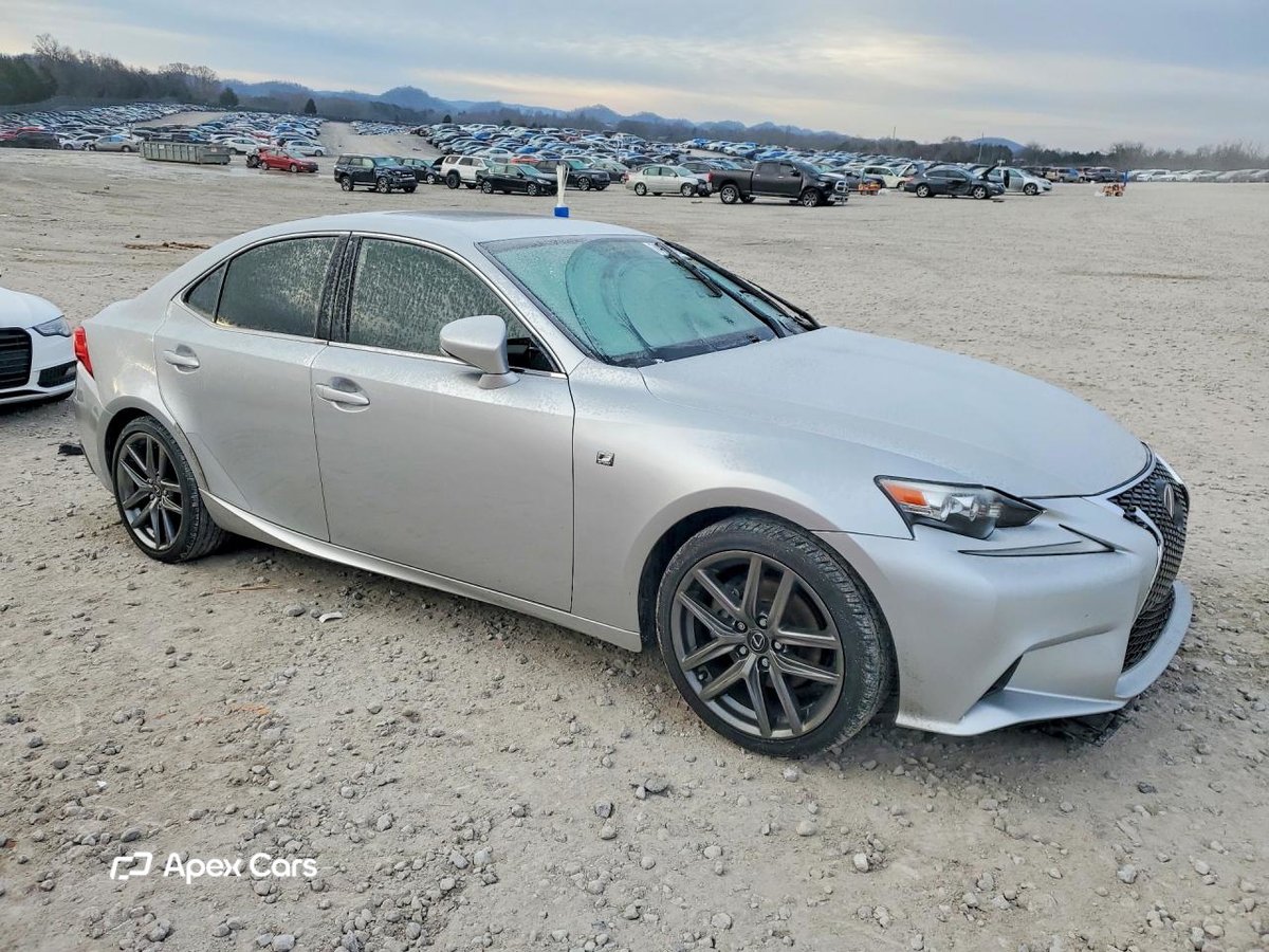 Lexus IS 2015