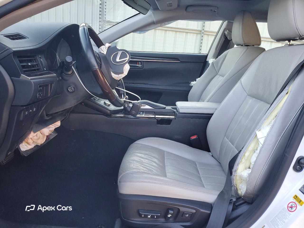 Lexus ES 2016