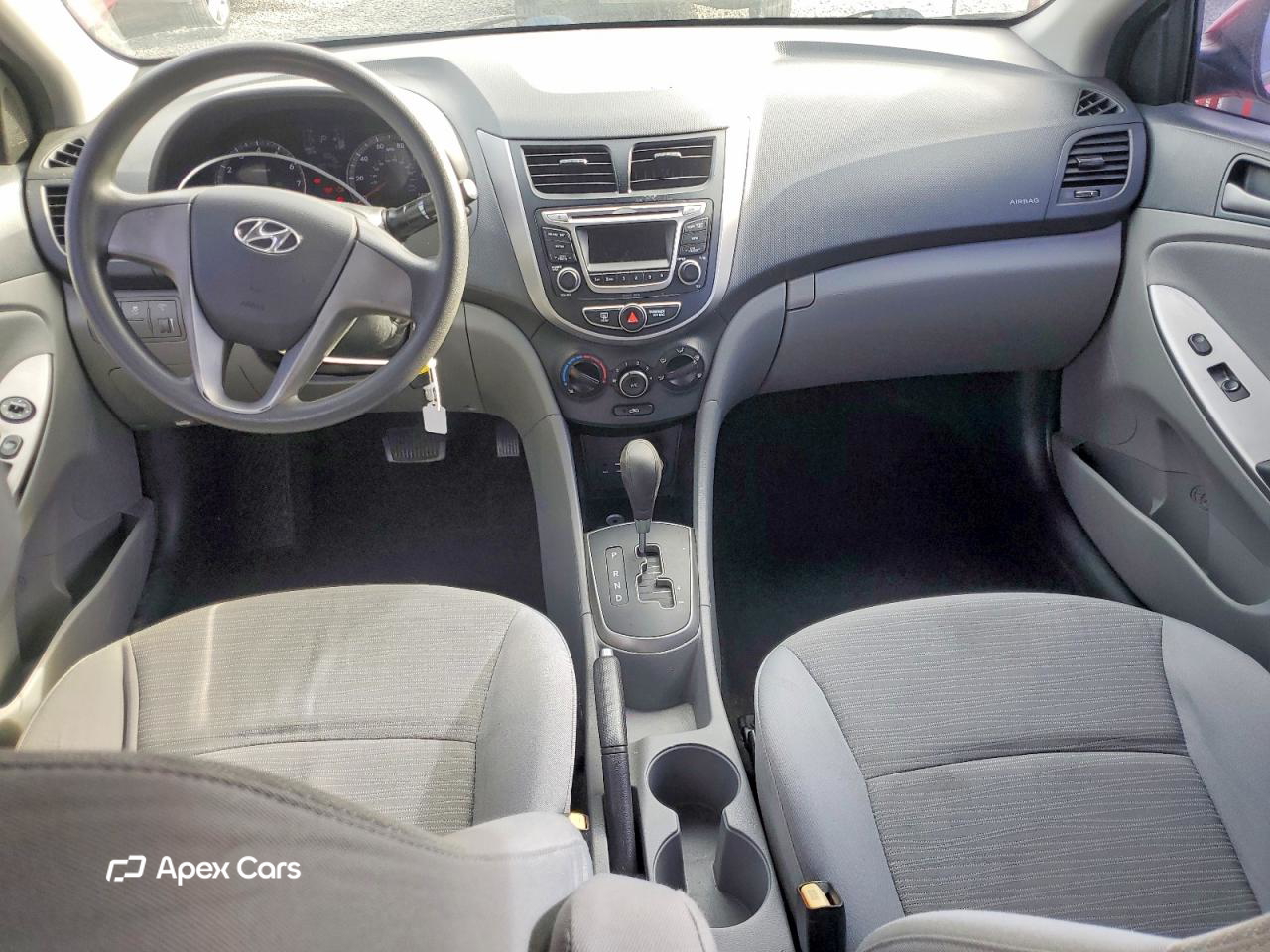 Hyundai Accent 2015