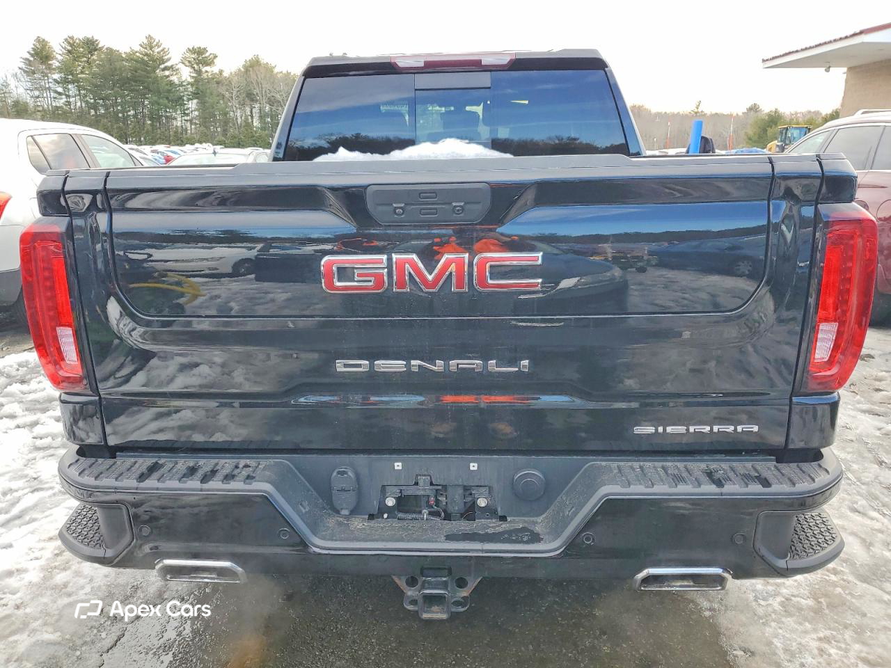 GMC  2022