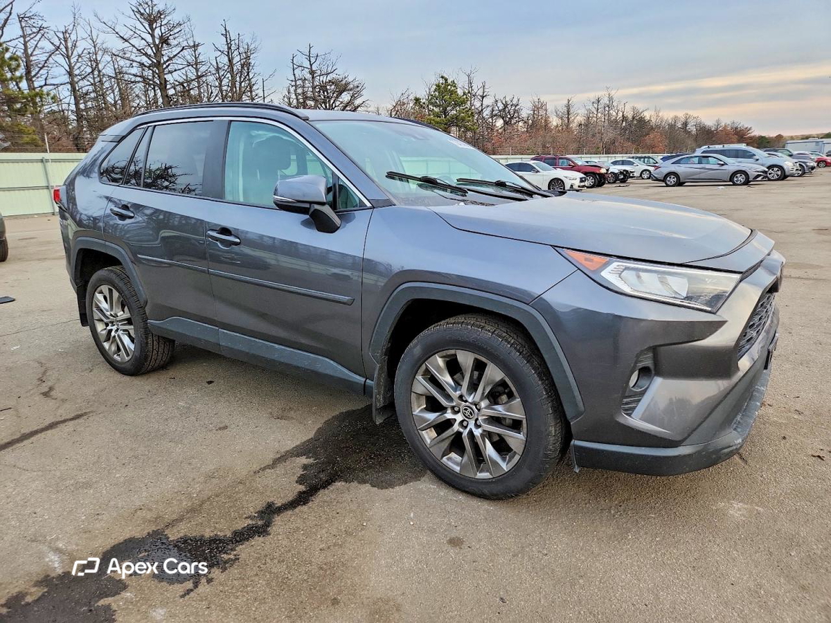Toyota RAV 4 2021