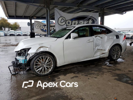 Lexus IS 2014 - Image 1 of 13