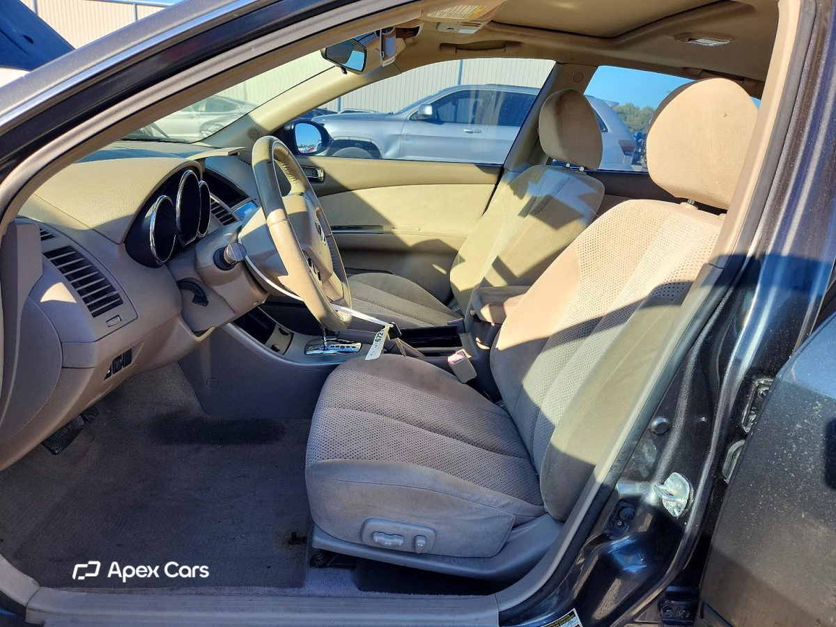 Nissan Altima 2006