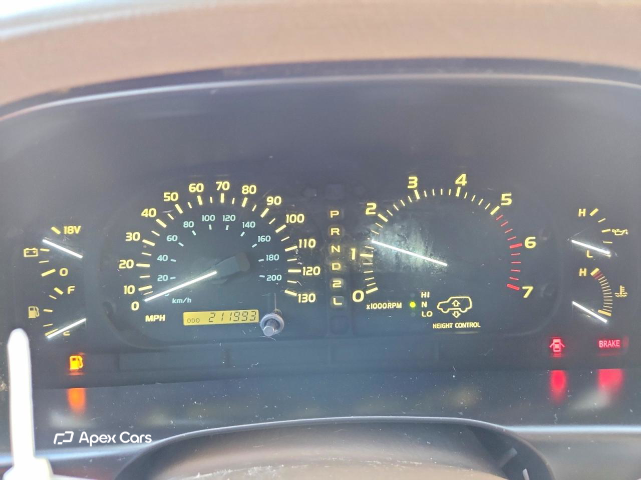 Lexus LX 2000