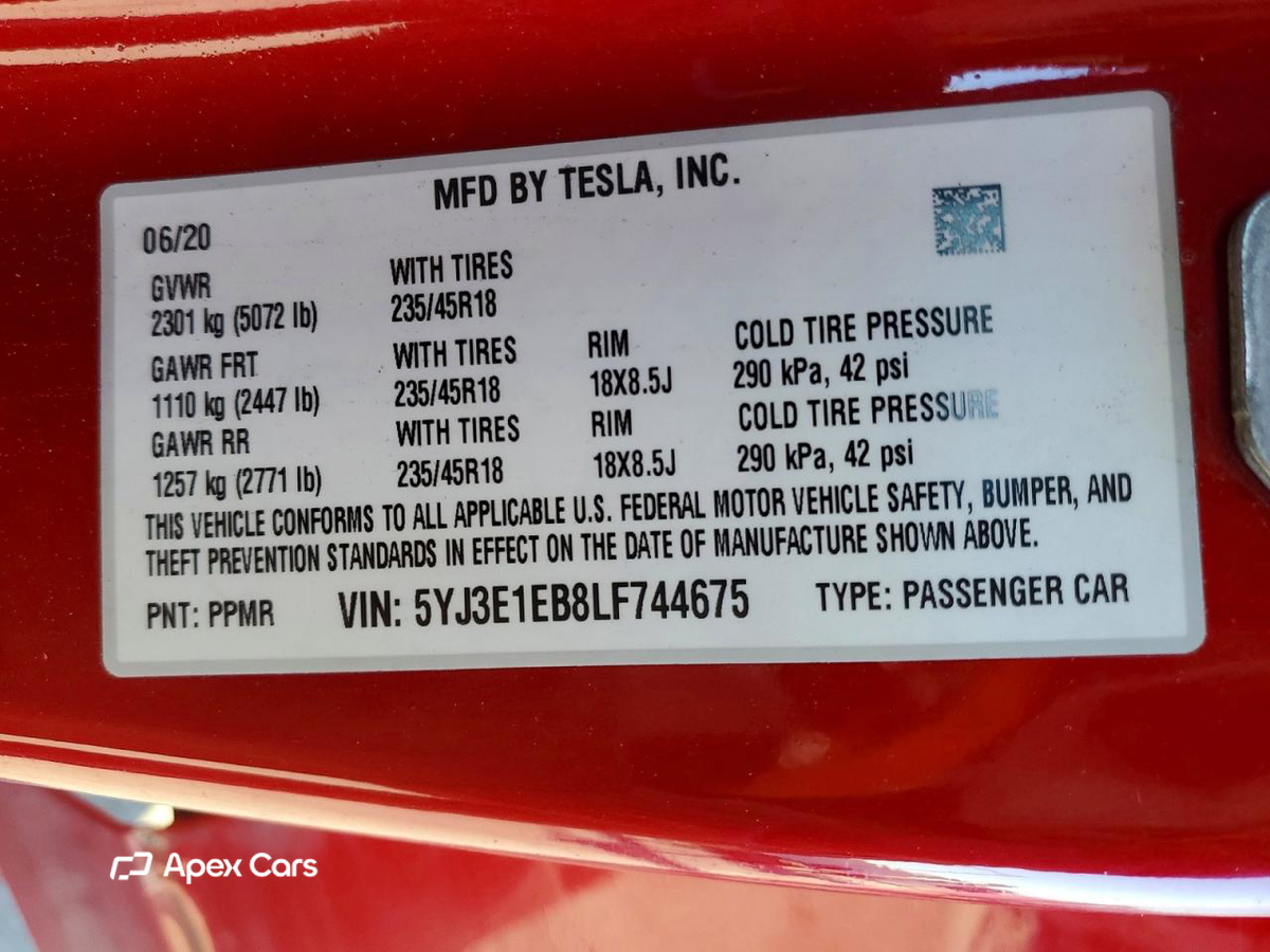 Tesla Model 3 2020