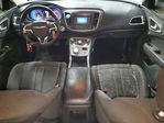 Chrysler 200 2016