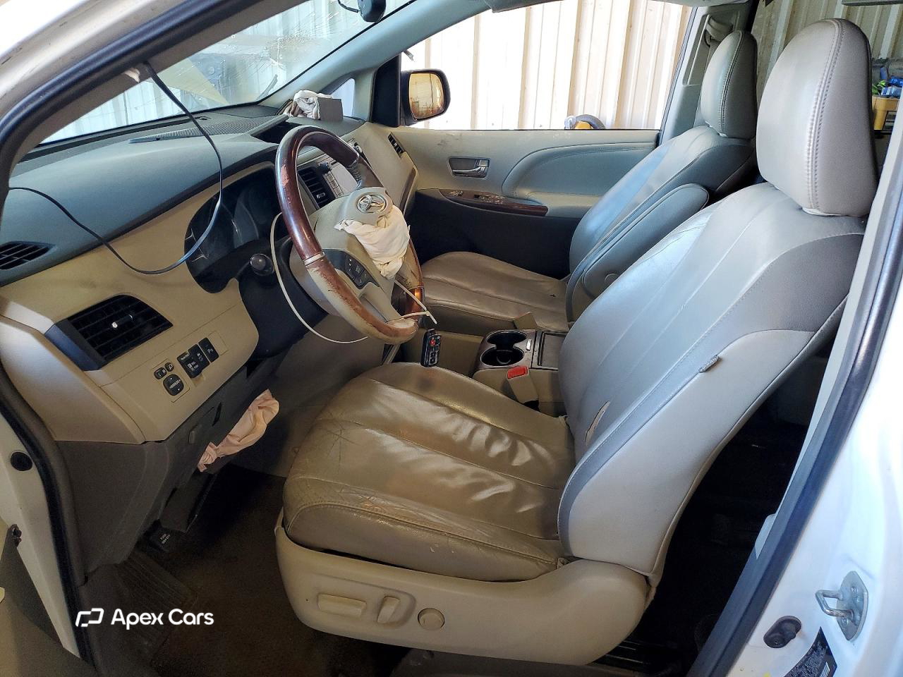 Toyota Sienna 2012