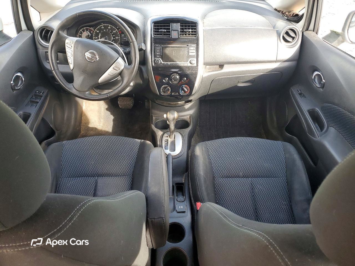 Nissan Versa 2016