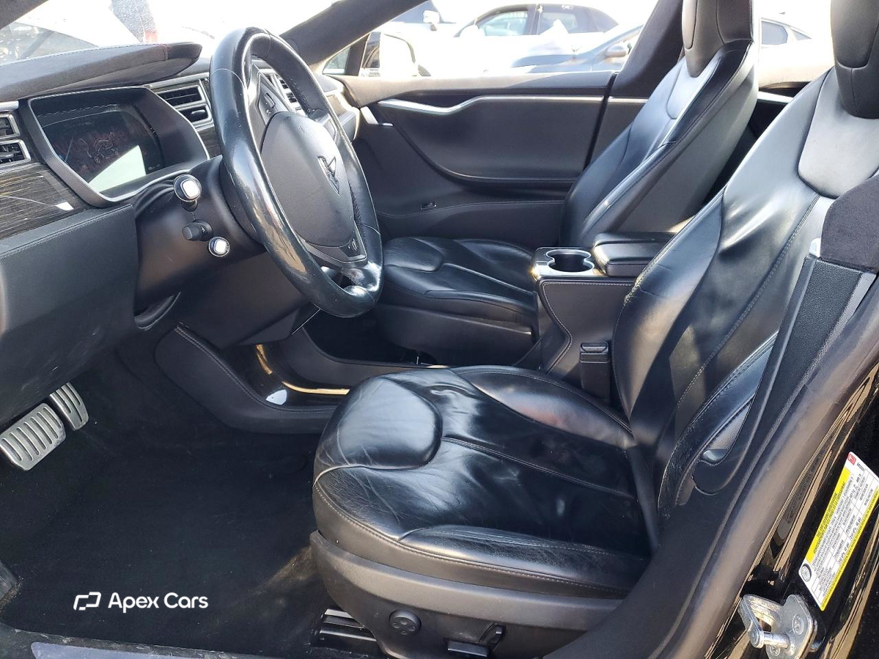 Tesla Model S 2015