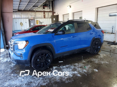 GMC Terrain 2025 - Image 1 of 14