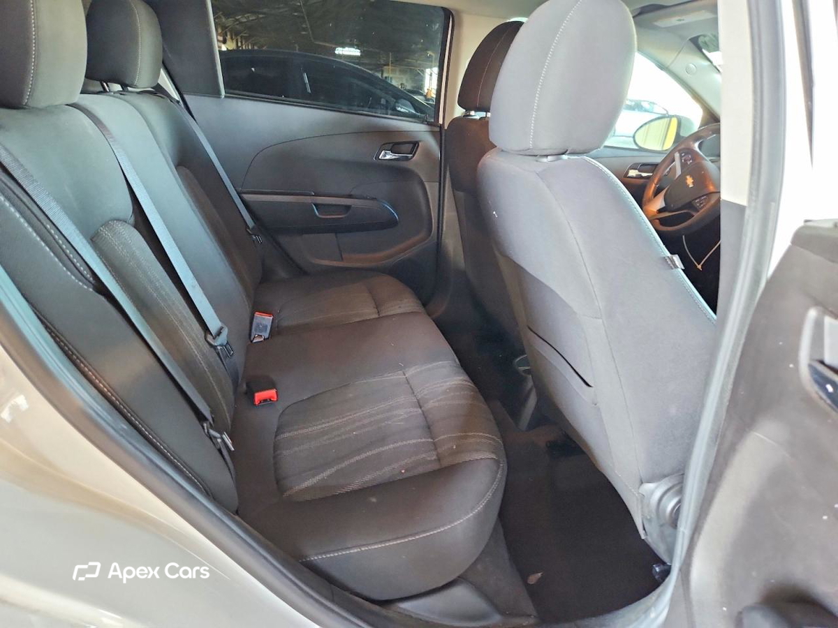 Chevrolet Sonic 2015