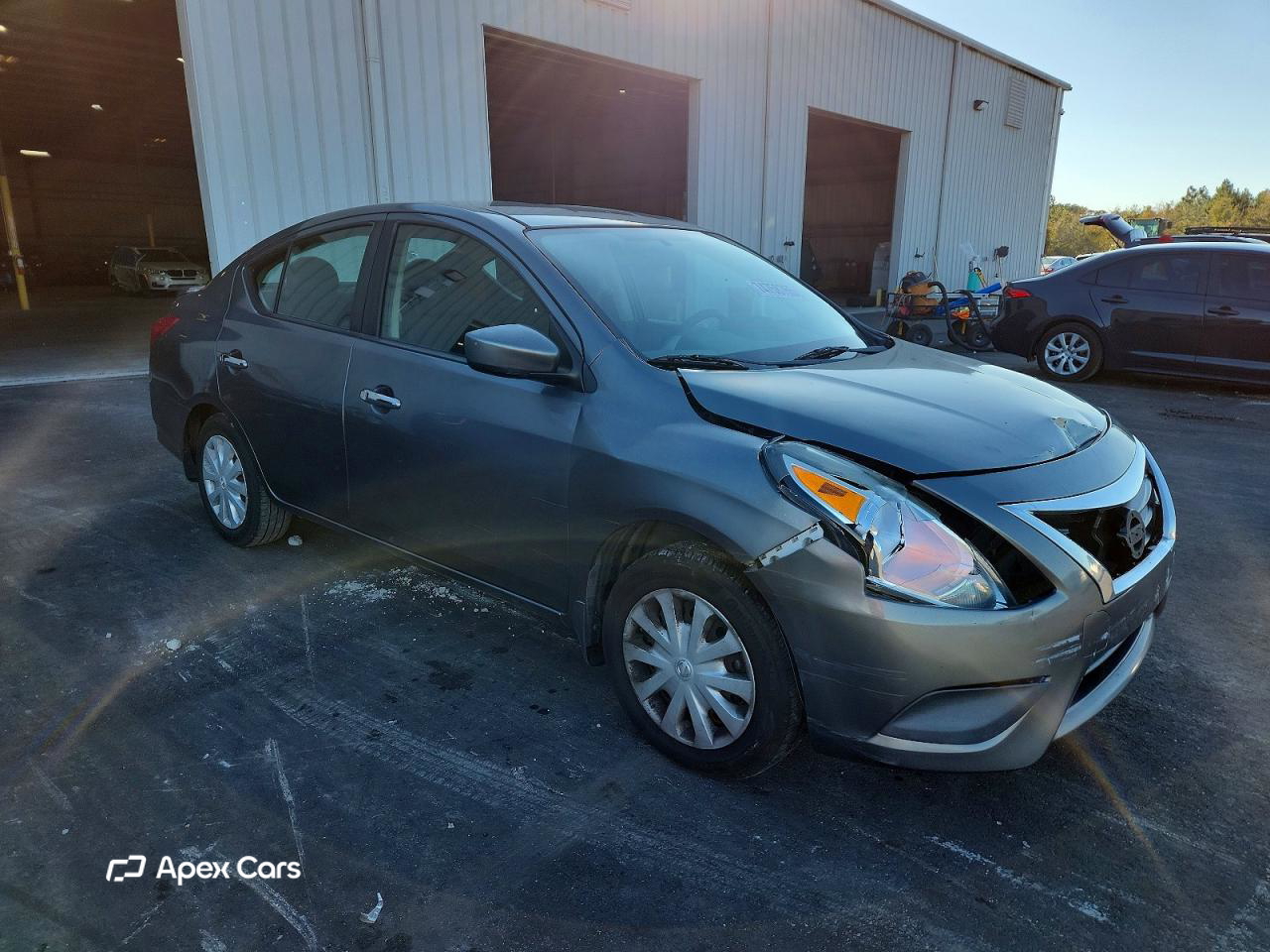 Nissan Versa 2016