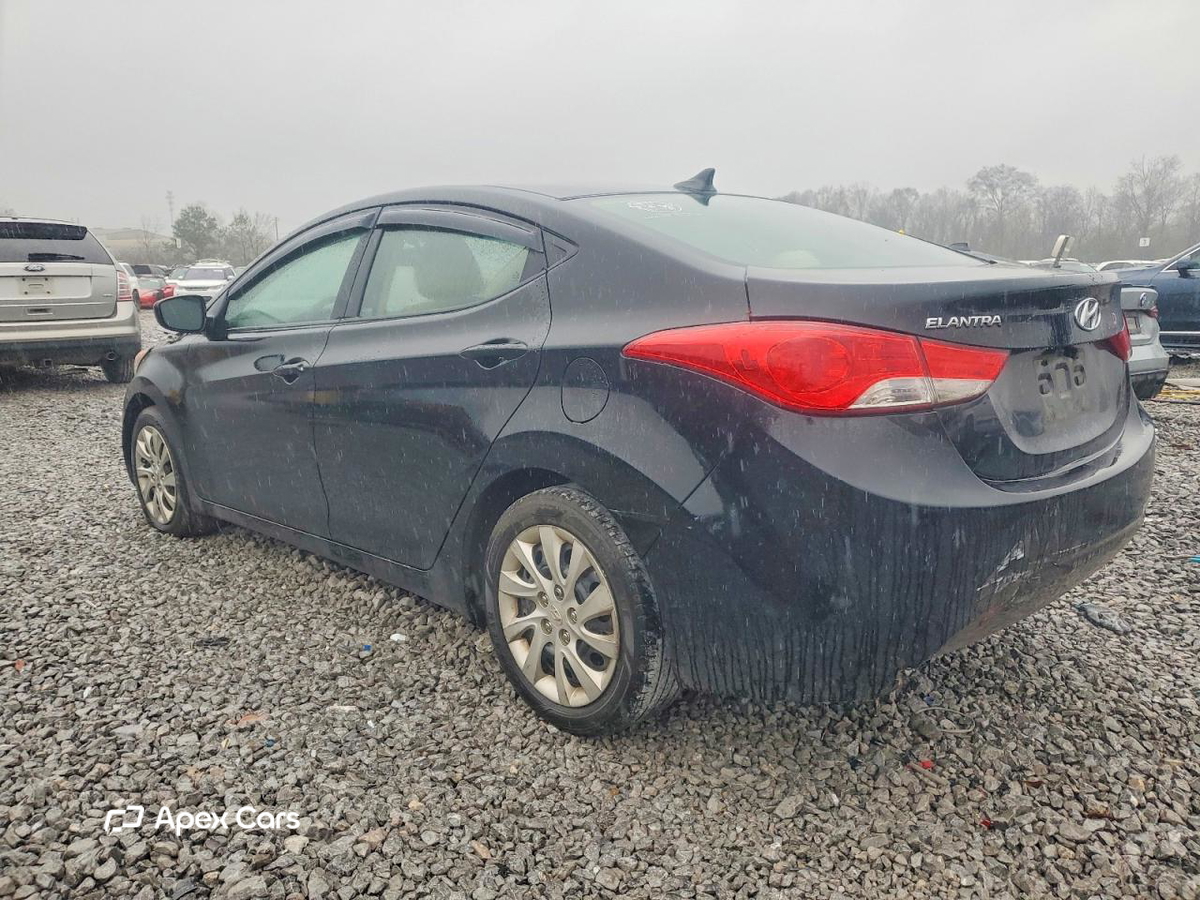 Hyundai Elantra 2012
