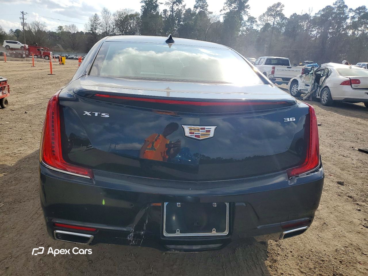 Cadillac XTS 2019