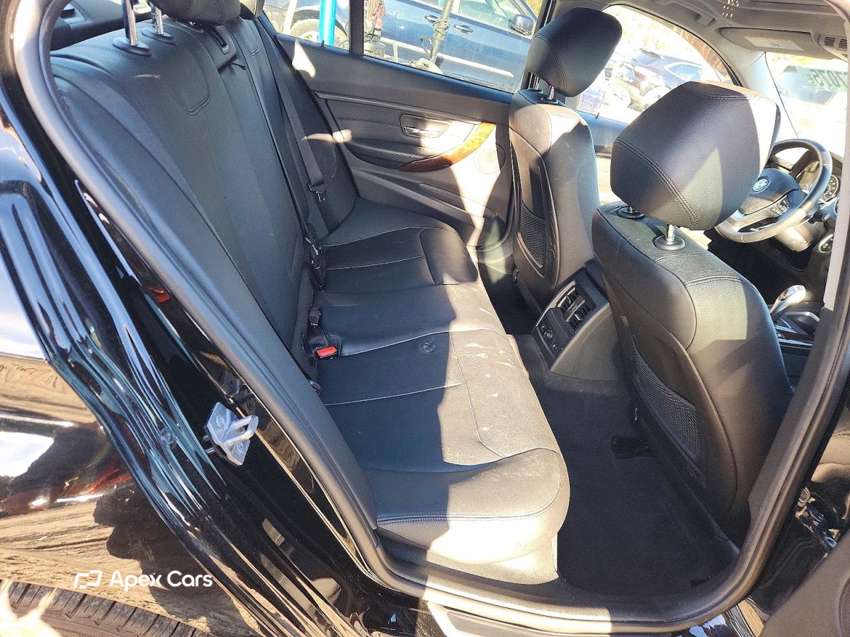 BMW Series 3 2015