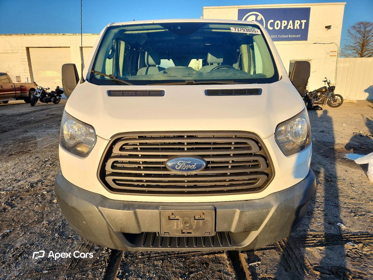 Ford Transit 2017