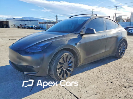 Tesla Model Y 2024 - Image 1 of 15