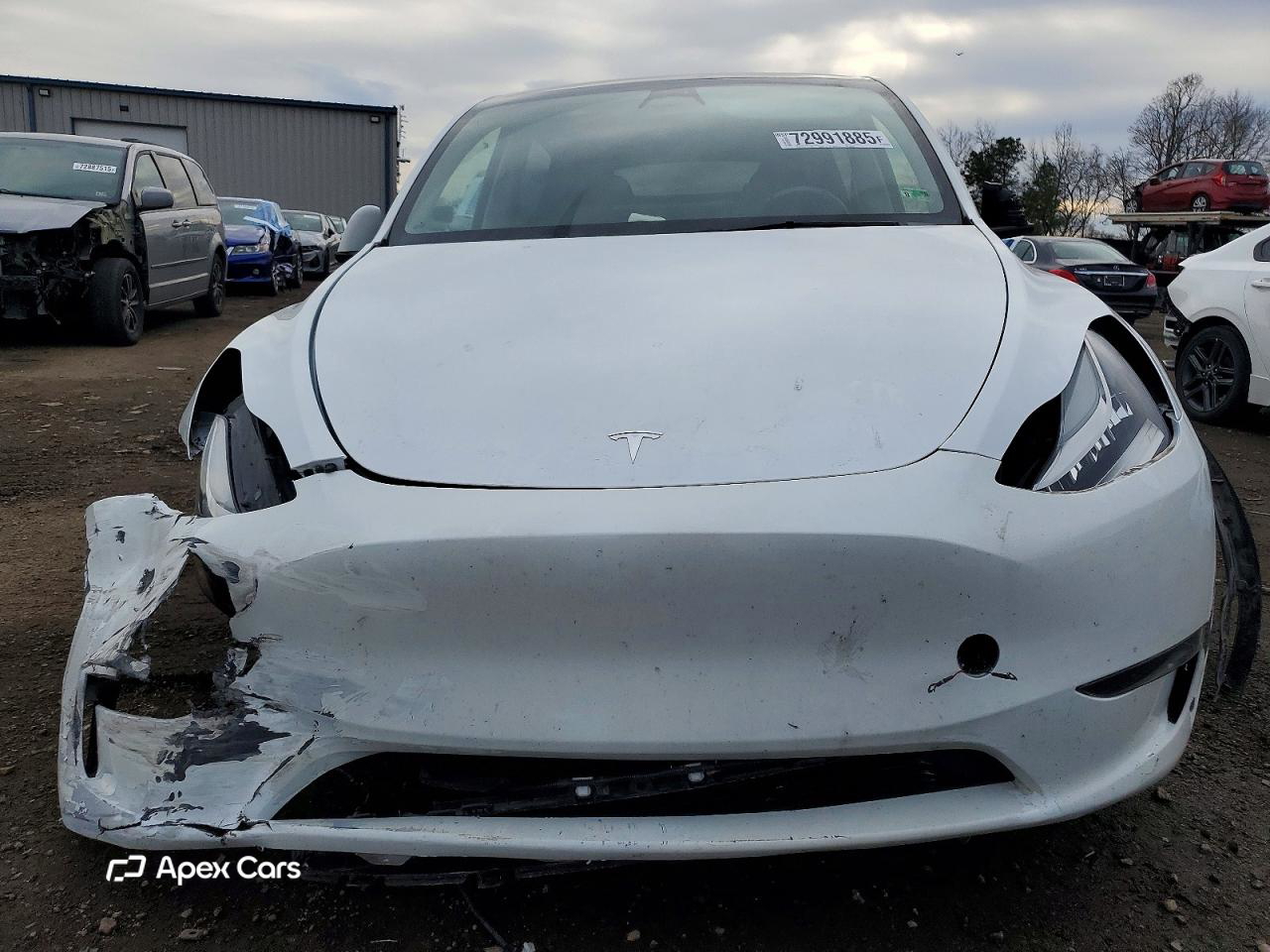 Tesla Model Y 2023