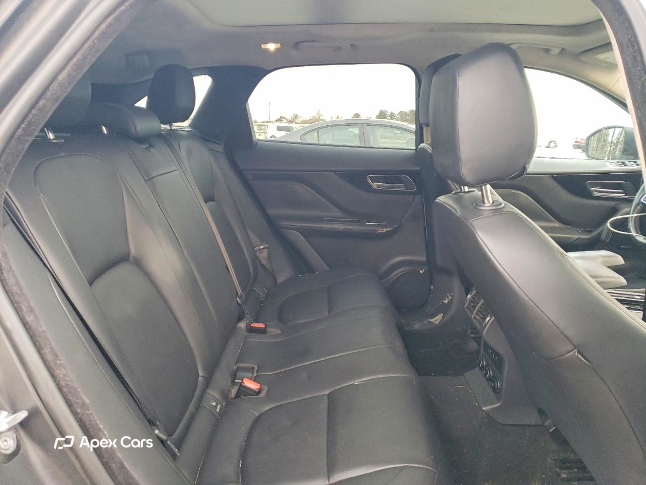 Jaguar F-Pace 2019