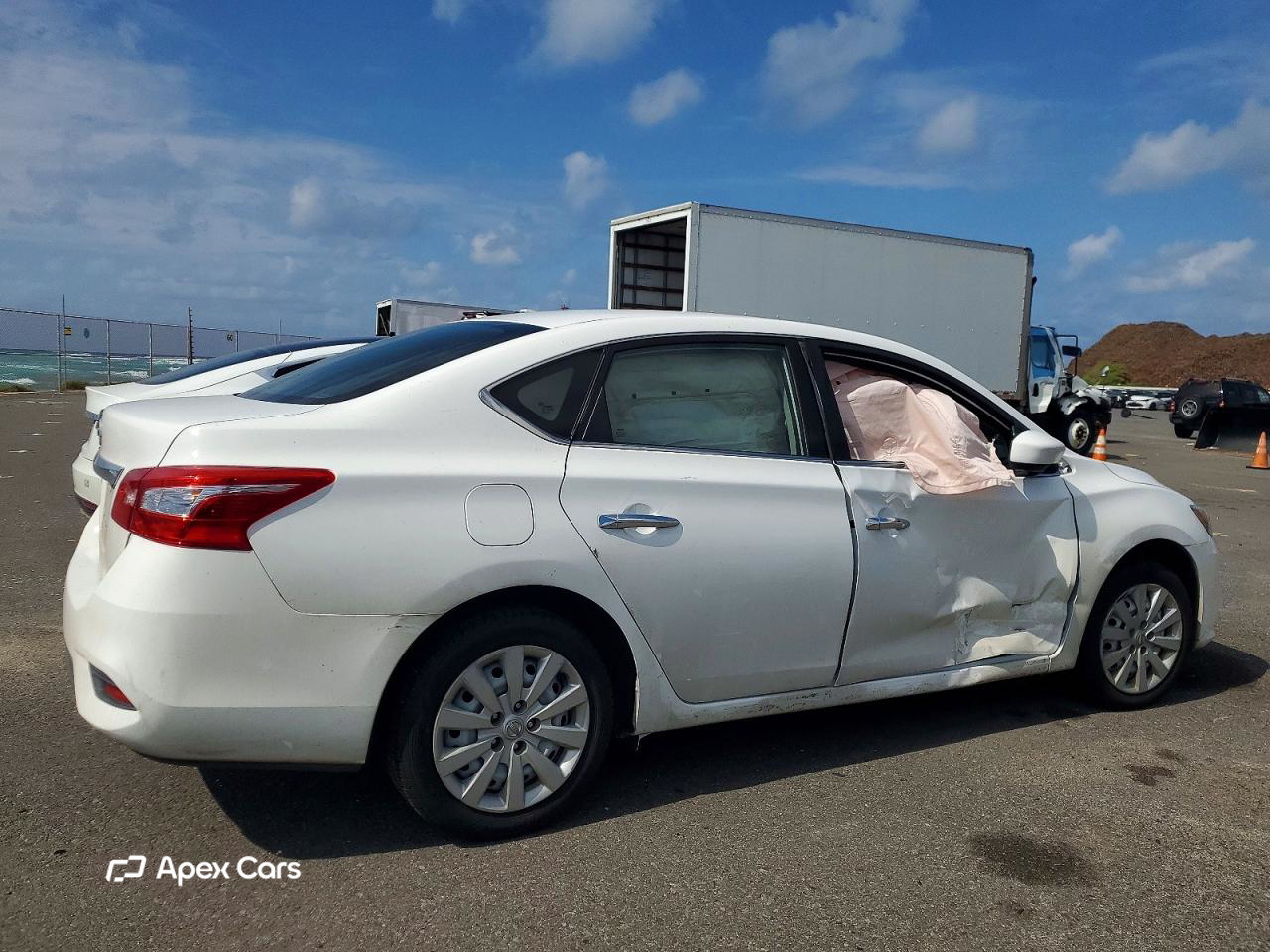 Nissan Sentra 2018
