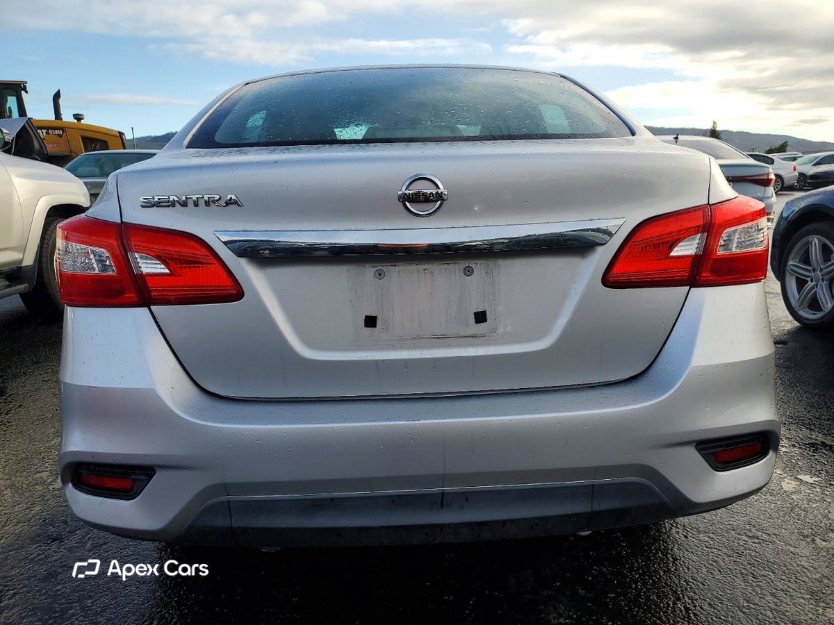 Nissan Sentra 2016