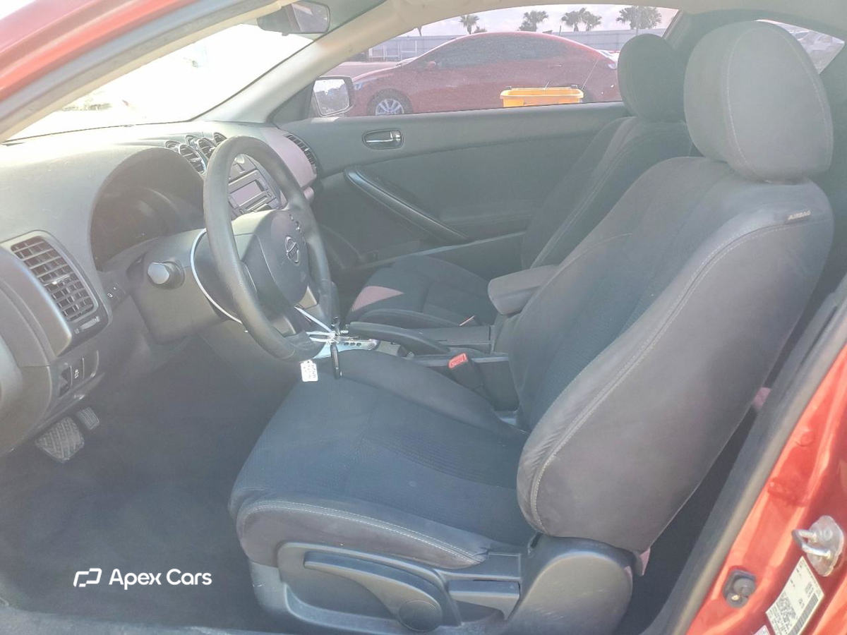 Nissan Altima 2013