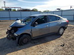 Nissan Versa 2016