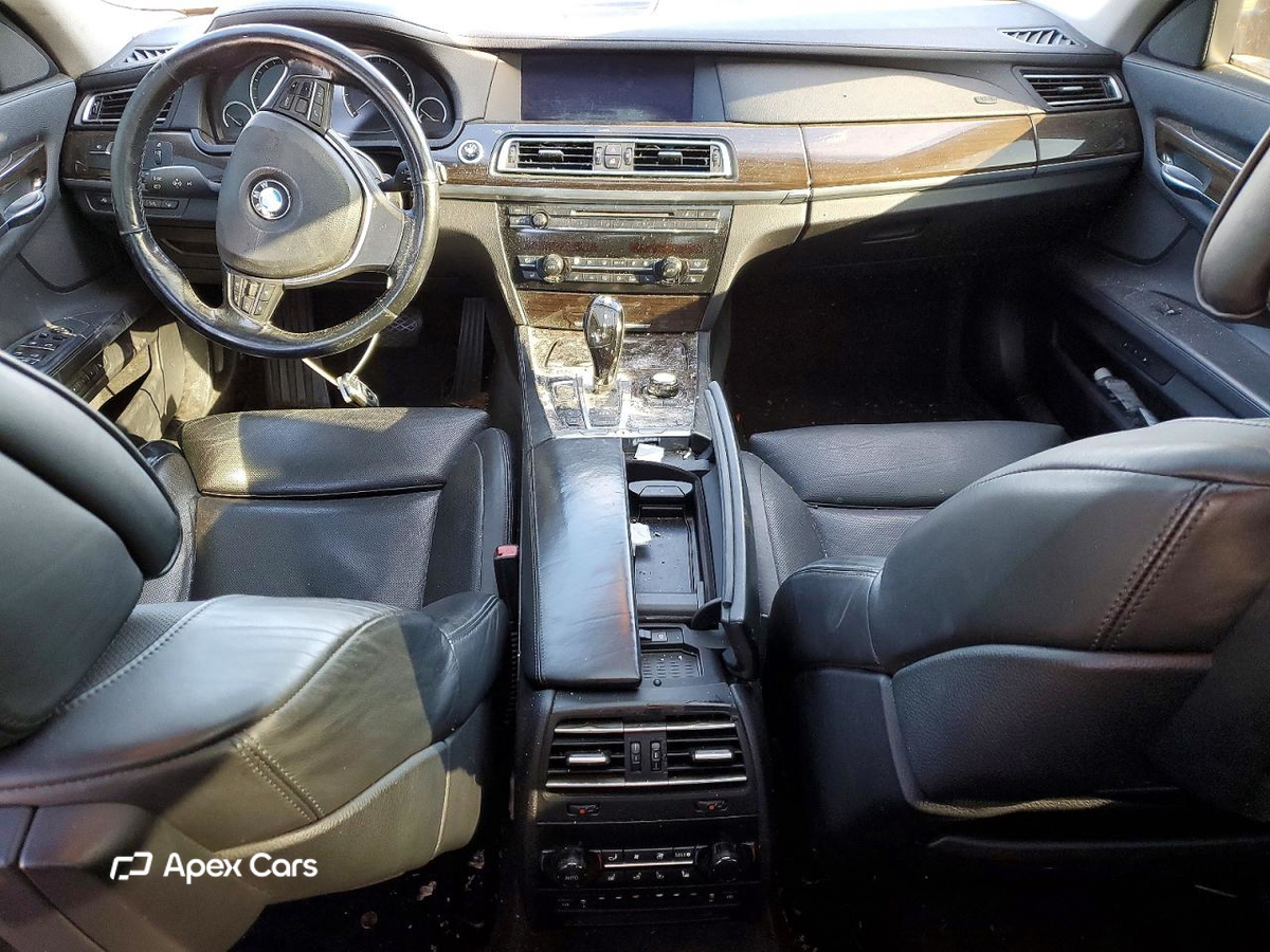 BMW Series 7 2009
