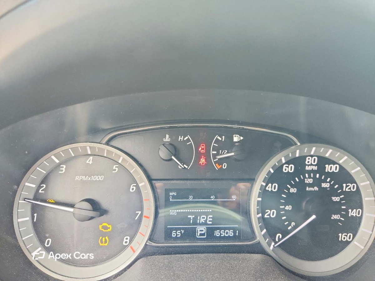 Nissan Sentra 2015