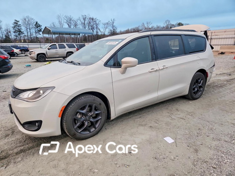 Chrysler Pacifica 2020 - Image 1 of 13
