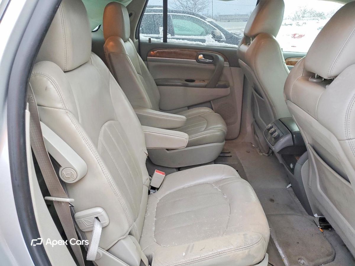 Buick Enclave 2012