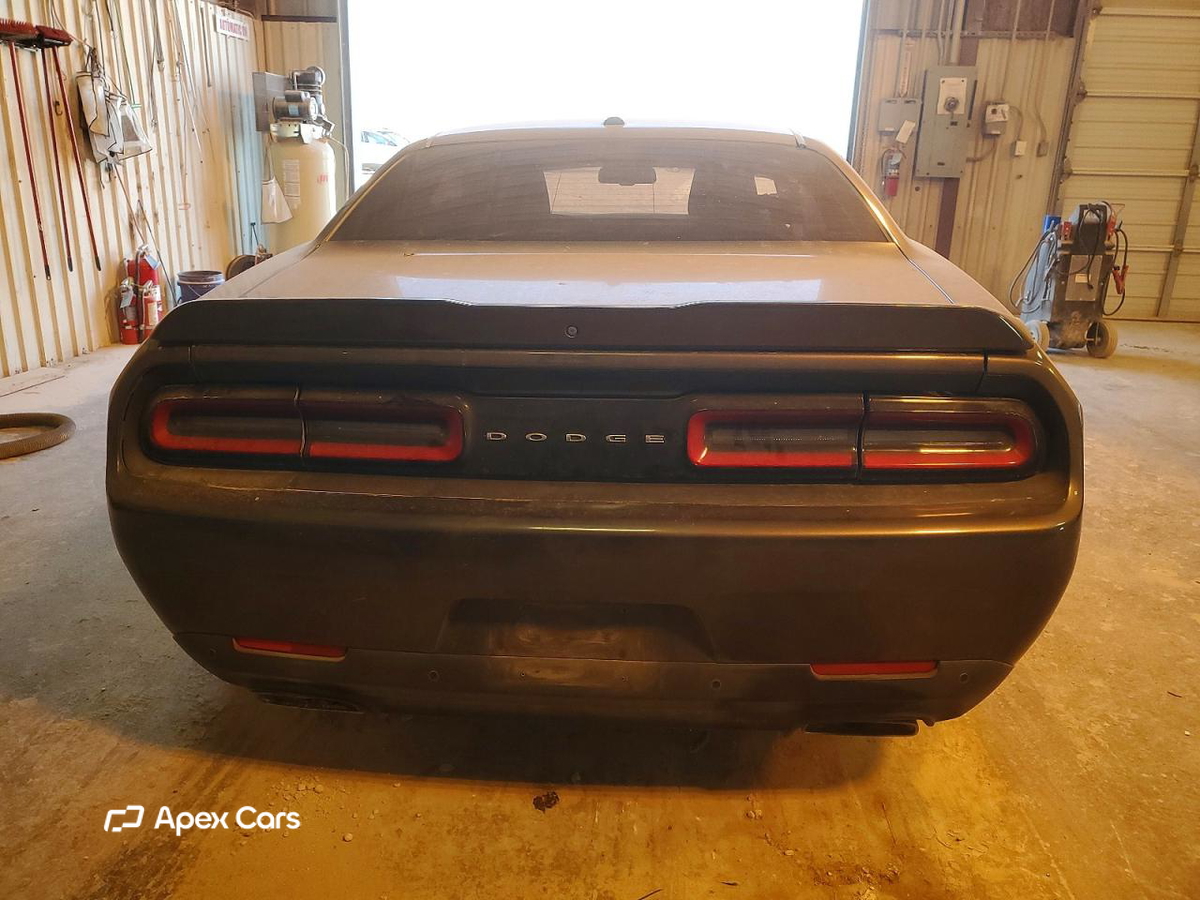Dodge Challenger 2021