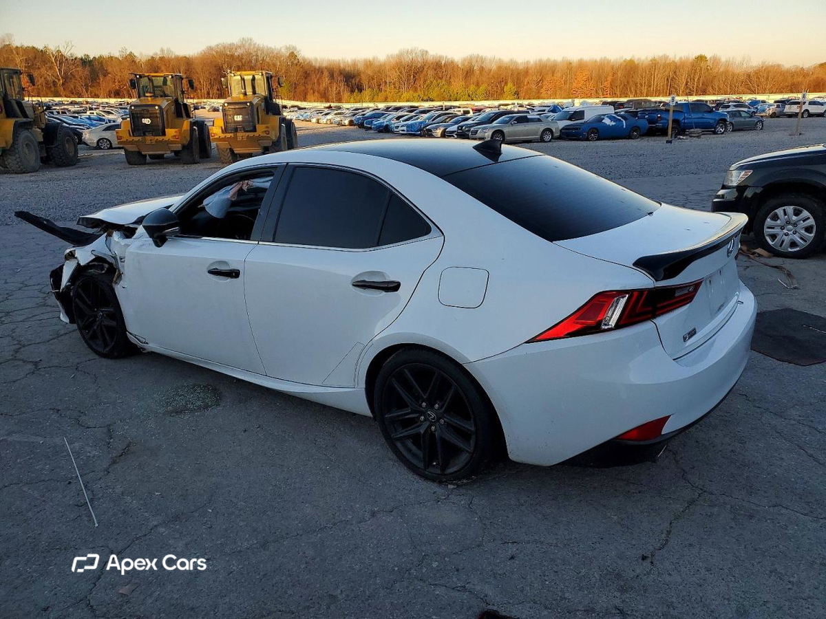 Lexus IS 2015