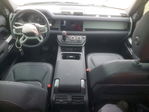 Land Rover Defender 2023