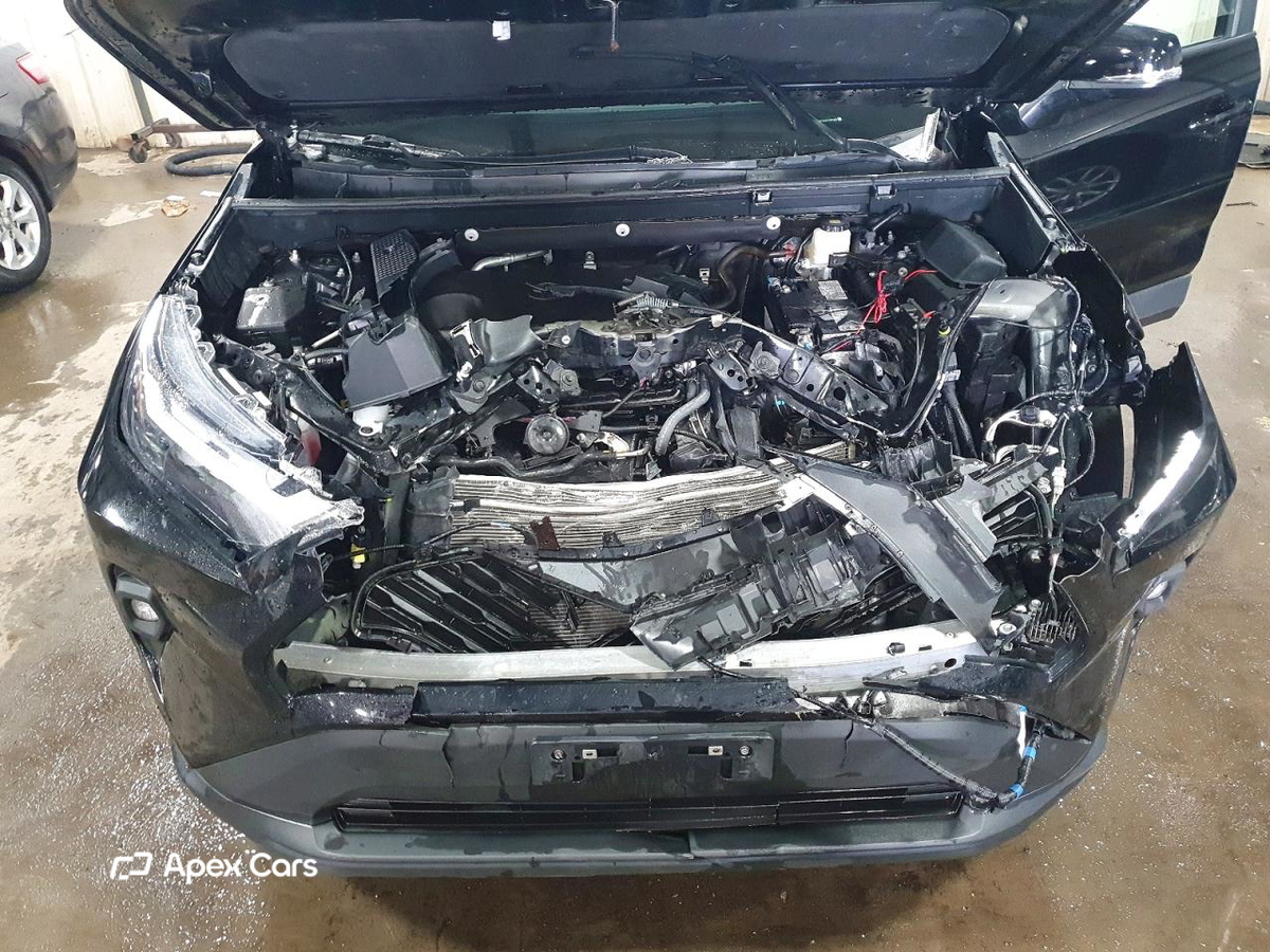 Toyota RAV 4 2025
