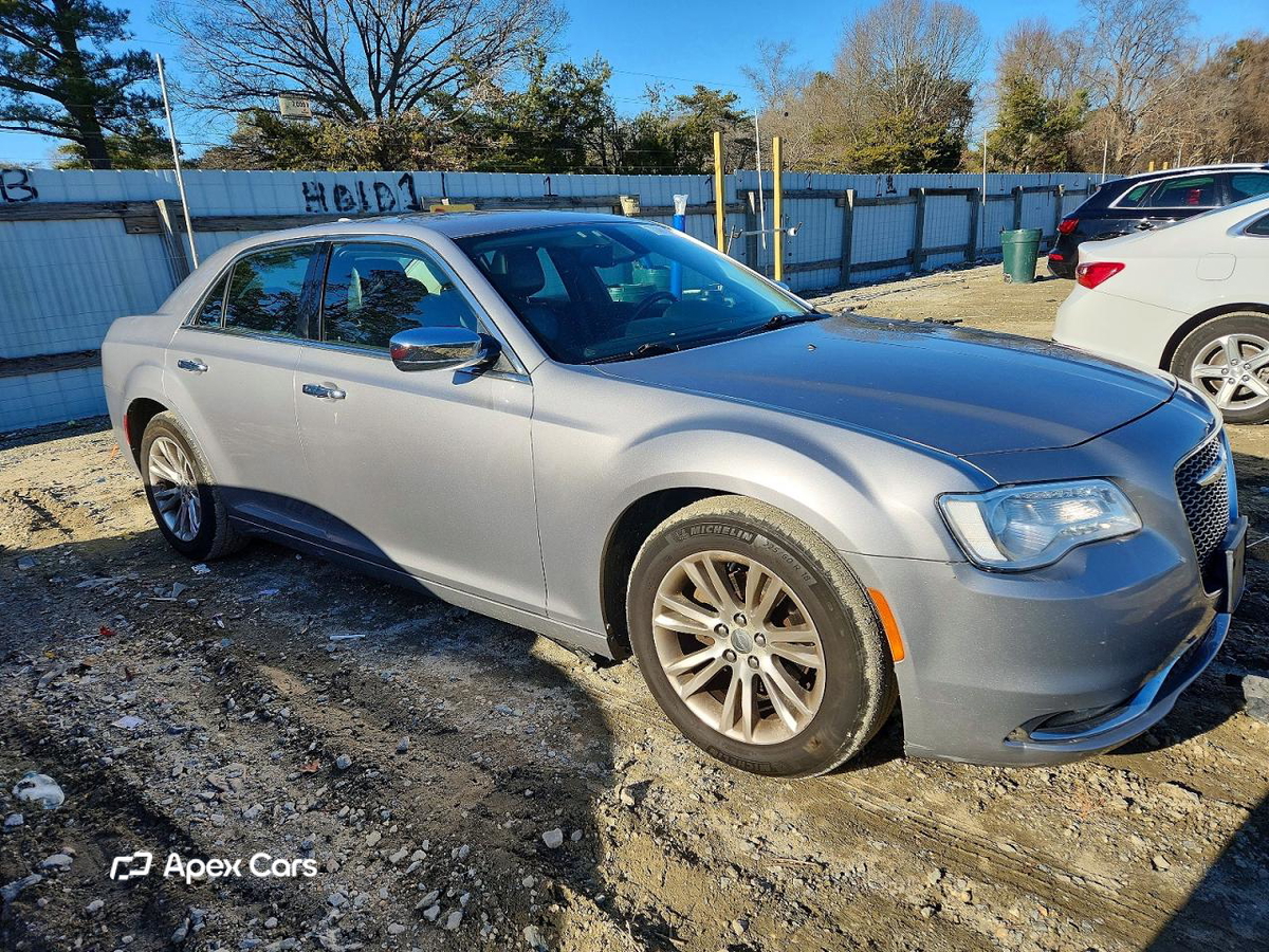 Chrysler 300 2016