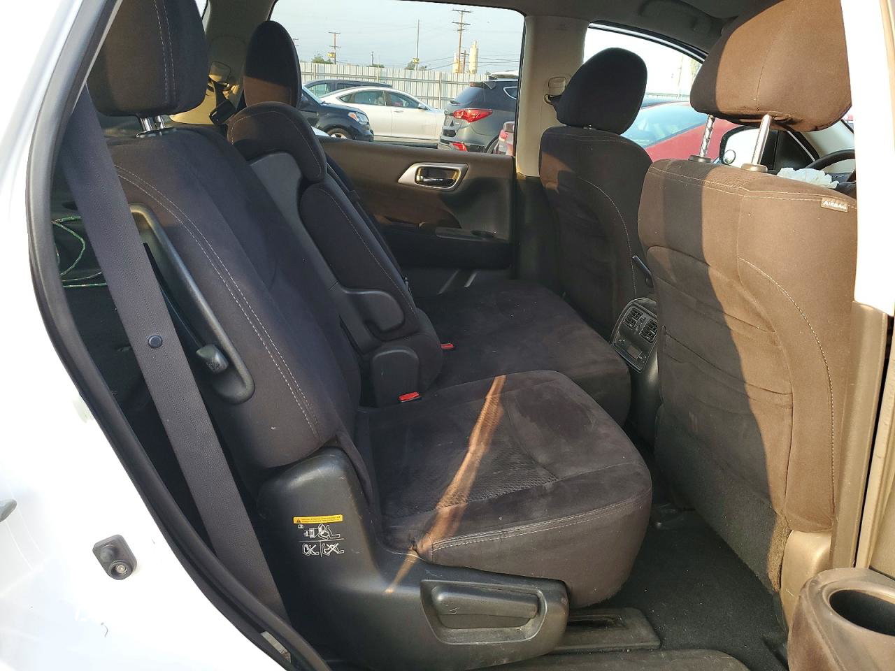 Nissan Pathfinder 2013