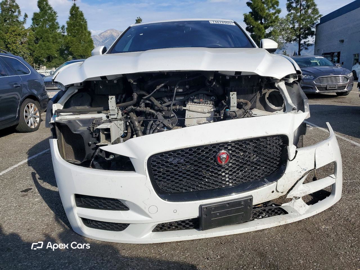 Jaguar F-Pace 2020