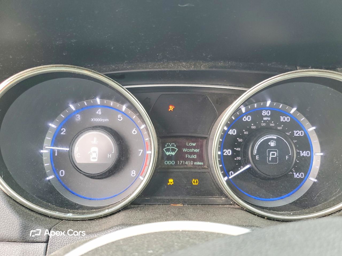 Hyundai Sonata 2012