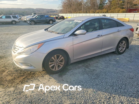 Hyundai Sonata 2013 - Image 1 of 13