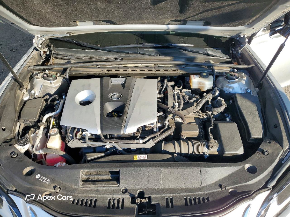Lexus ES 2019