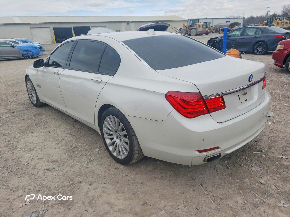 BMW Series 7 2012