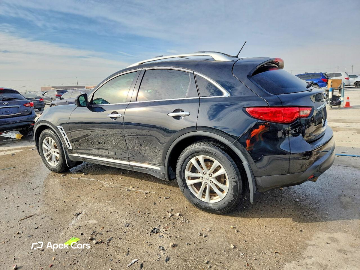Infiniti FX 2012