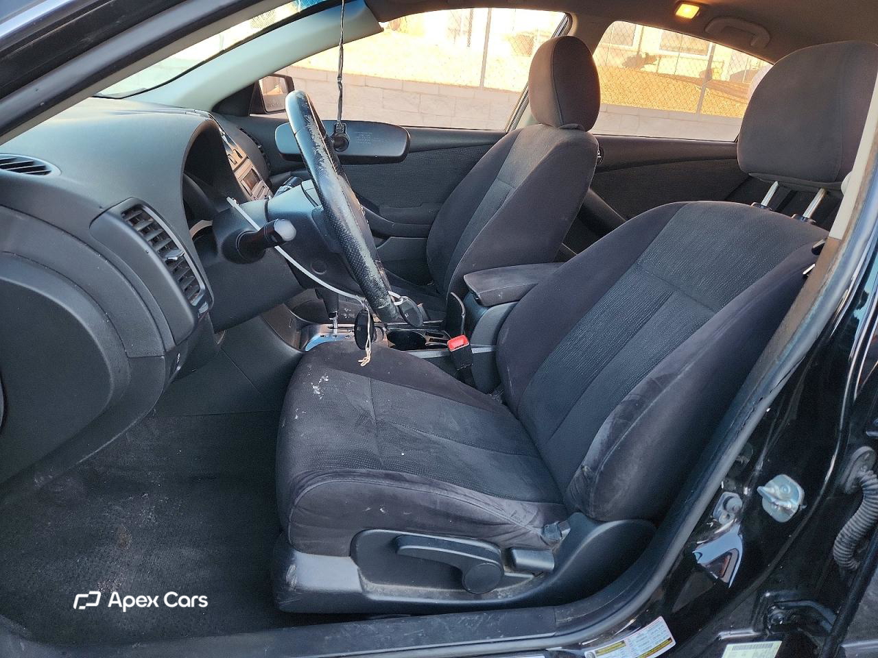 Nissan Altima 2012
