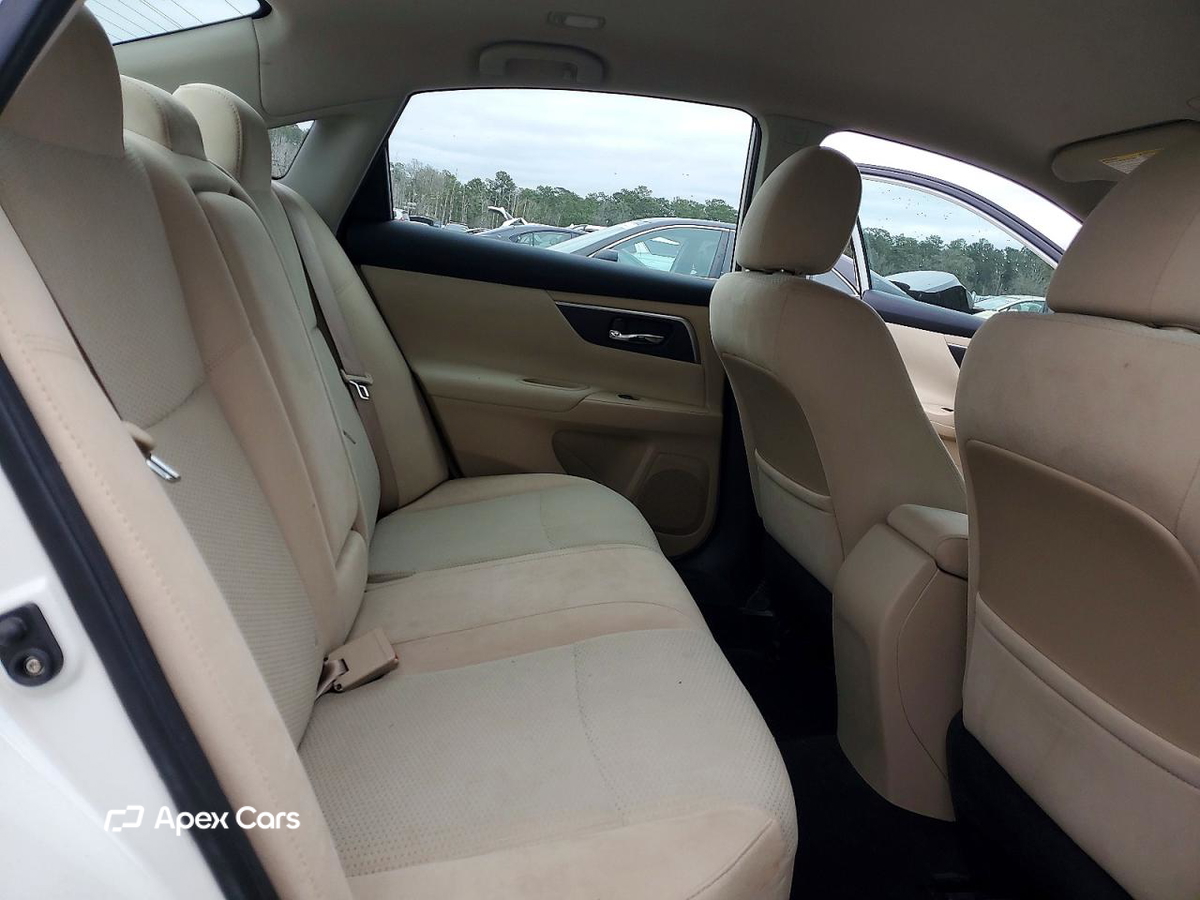 Nissan Altima 2015