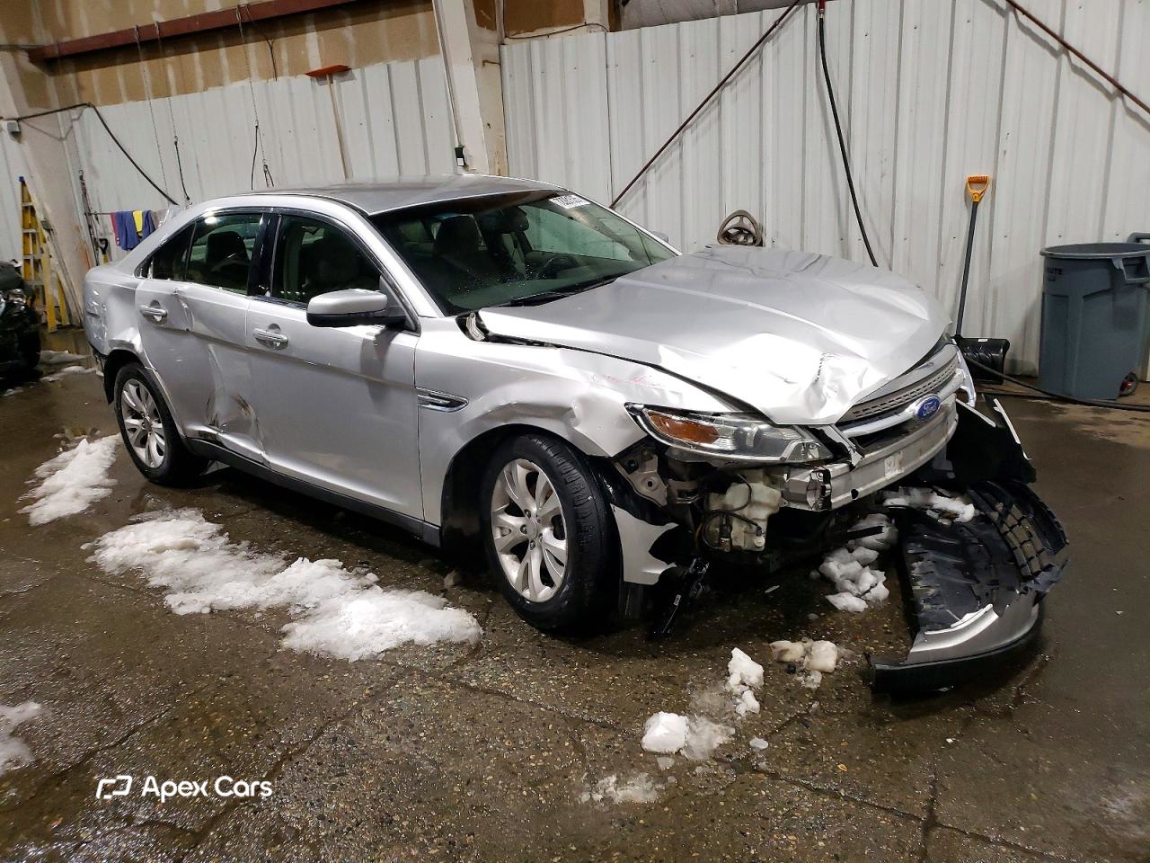 Ford Taurus 2011