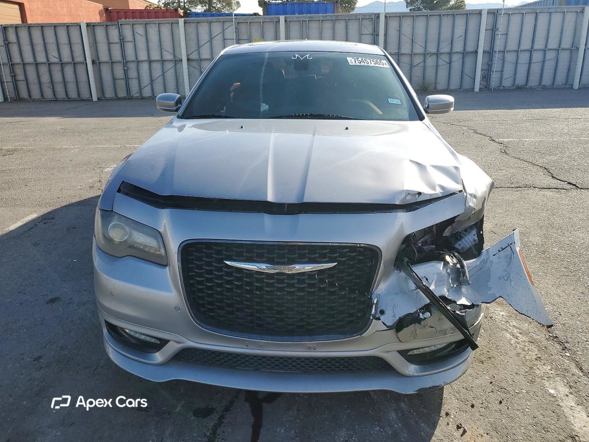 Chrysler 300 2018