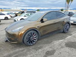 Tesla Model Y 2025