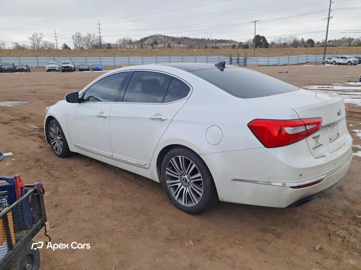 Kia Cadenza 2014